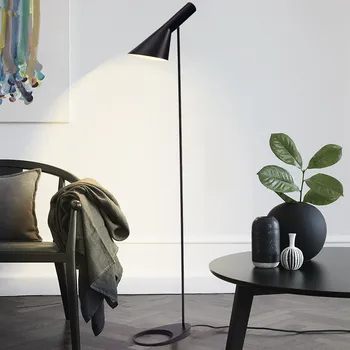 Arne Jacobsenas Grindų Lempa Kambarį minimalistinio lempa Balta Apšvietimo Luminaria Miegamasis šiaurės grindų lempos