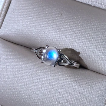 Mėnulio akmuo Žiedas 925 silver crystal clean mėlyna šviesa intensyvi, paprasta panele žiedas