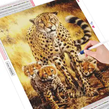 HUACAN 5d kvadratiniu Diamond Tapybos leopard Rankdarbiams Gyvūnų Siuvinėjimo Kryželiu Dovana, Namų Puošybai Amatai