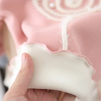 Mergaičių dugno marškinėliai 2020 nauja vaikų megztinis apvalios kaklo viršuje plius aksomo storio žiemą
