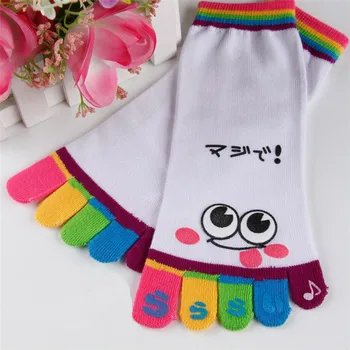 Nauji karšto parduoti moterų penkių kojų kojinės 5pairs/daug animacinių filmų slysti pasipriešinimo 5 pirštu kojinės panele ir moterų spalvinga piršto medvilnės kojinių