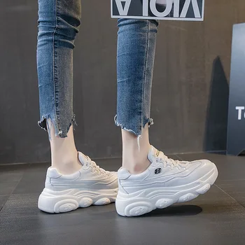 Prekės Odos Vieno batai Balti Sportbačiai Platforma moterys Vieną batai pagrindinio 2020 m. Rudenį Laisvalaikio Bateliai moteris Studentų mažas dydis