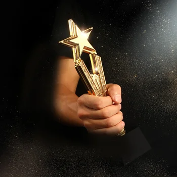 Individualų Crystal Golden Star Trophy su Juoda Bazės, Sporto Renginys, Įmonės apdovanojimus Mokyklos Konkurencijos Dovanos